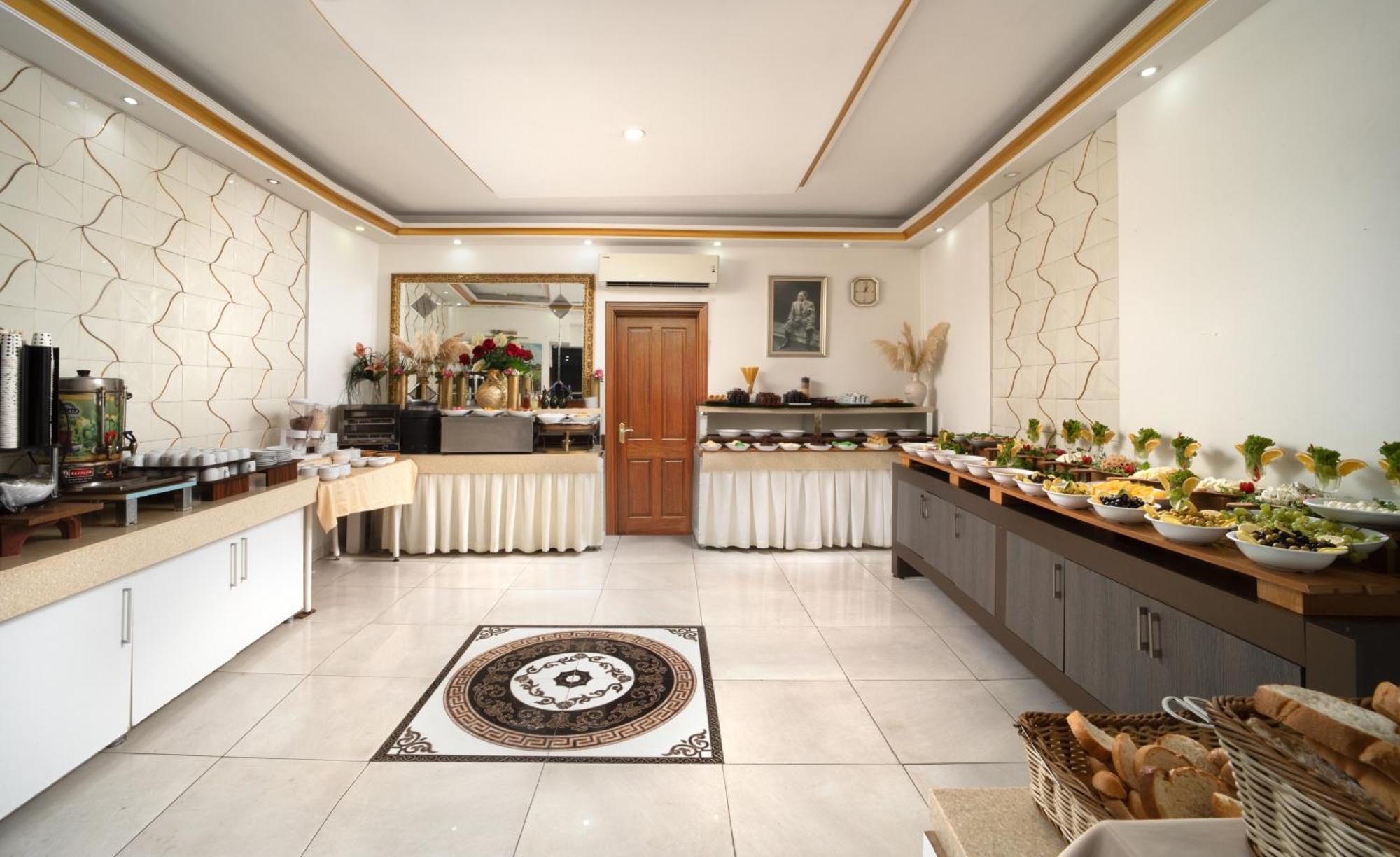 Elan Pera Otel 3*