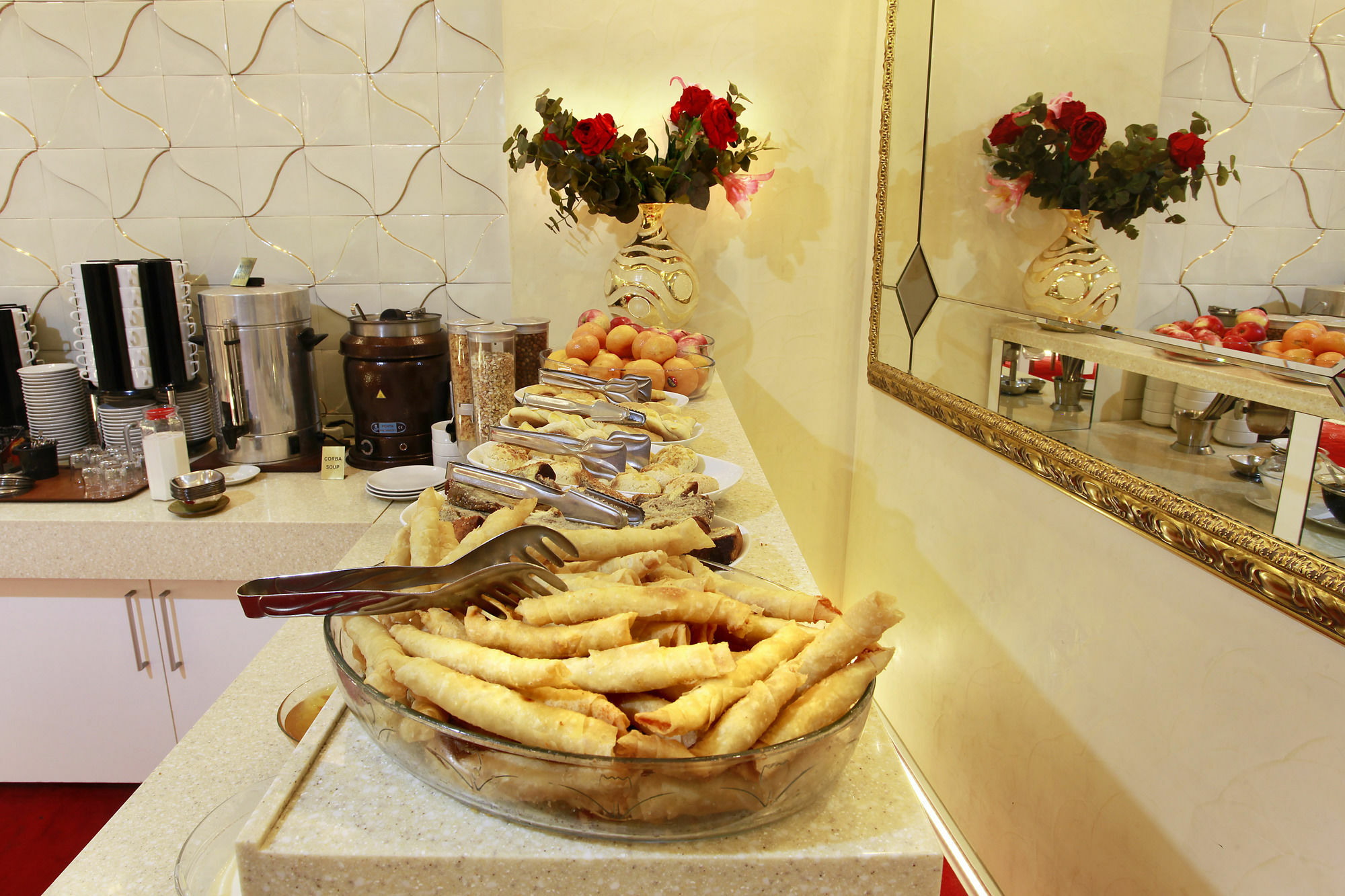 Otel Elan Pera
